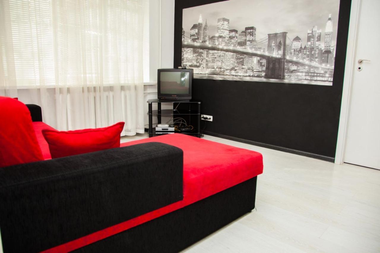 2Rooms Semi-Luxury Apartment On Pochtovaya 167-A Street Zaporizhia Exterior photo